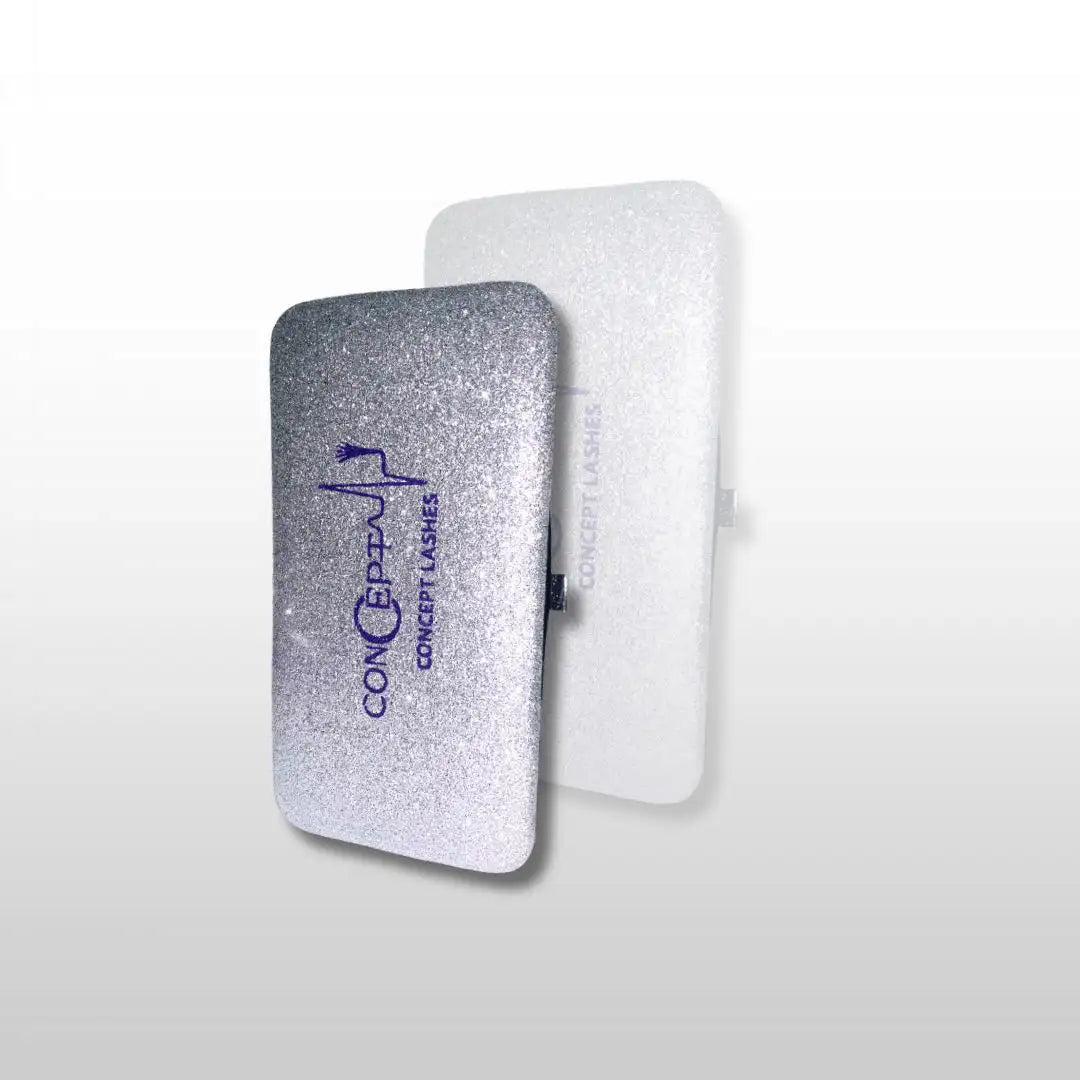 https://conceptlashes.it/wp-content/uploads/2024/08/Porta-pinzetta-argento.webp