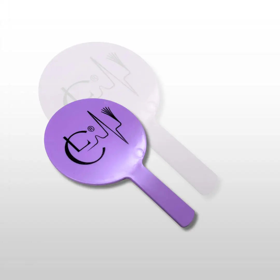 https://conceptlashes.it/wp-content/uploads/2024/08/Specchio-con-manico.webp